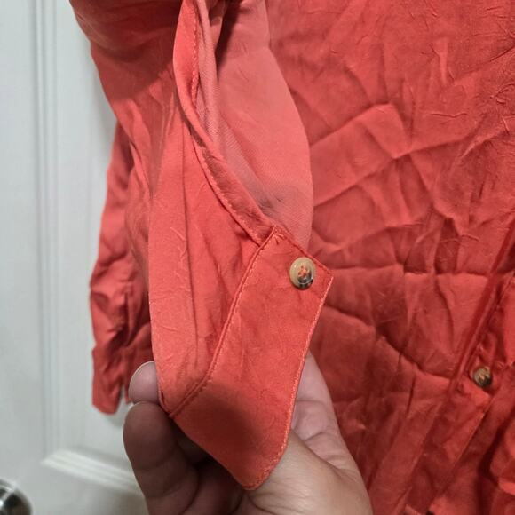 Democracy Terracotta Blouse Medium Roll-Tab Sleeve Button Front - Picture 10 of 11